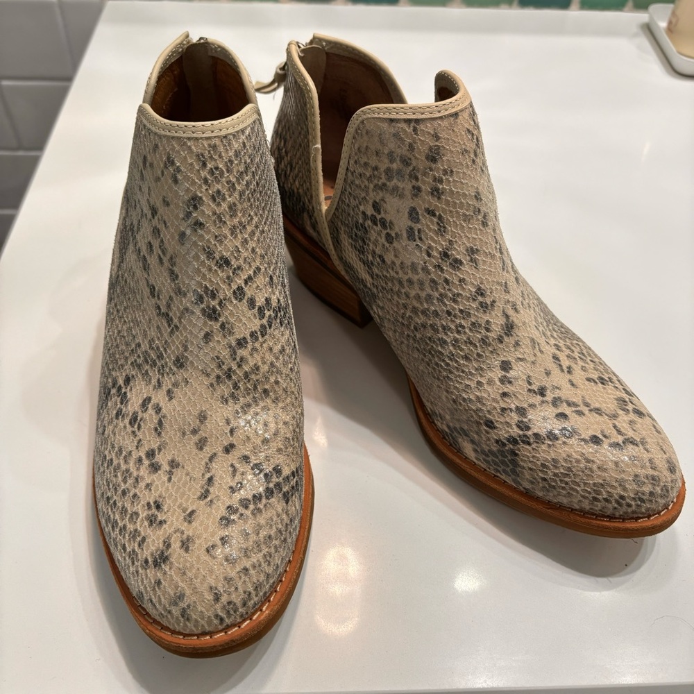 Sofft Booties - image 2